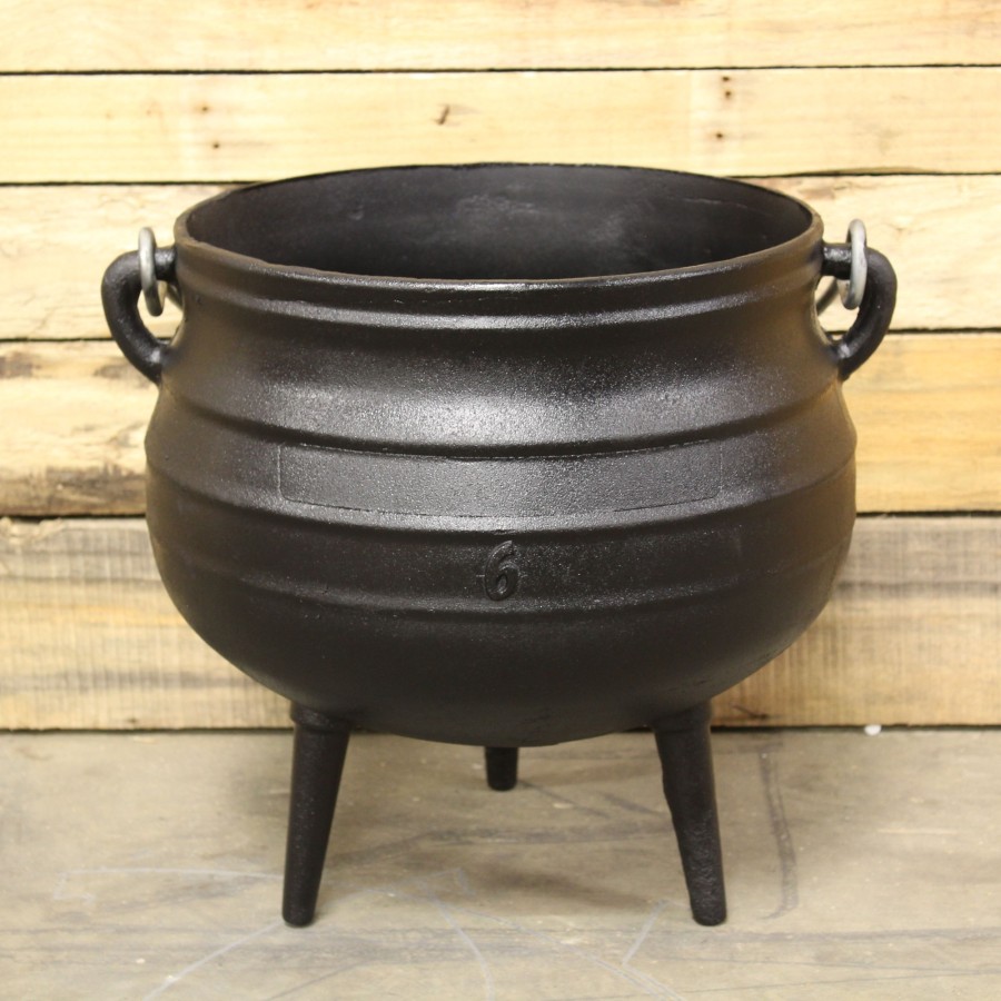 Cast Iron 3.5 gal Cooking Kettle, Potjie #6