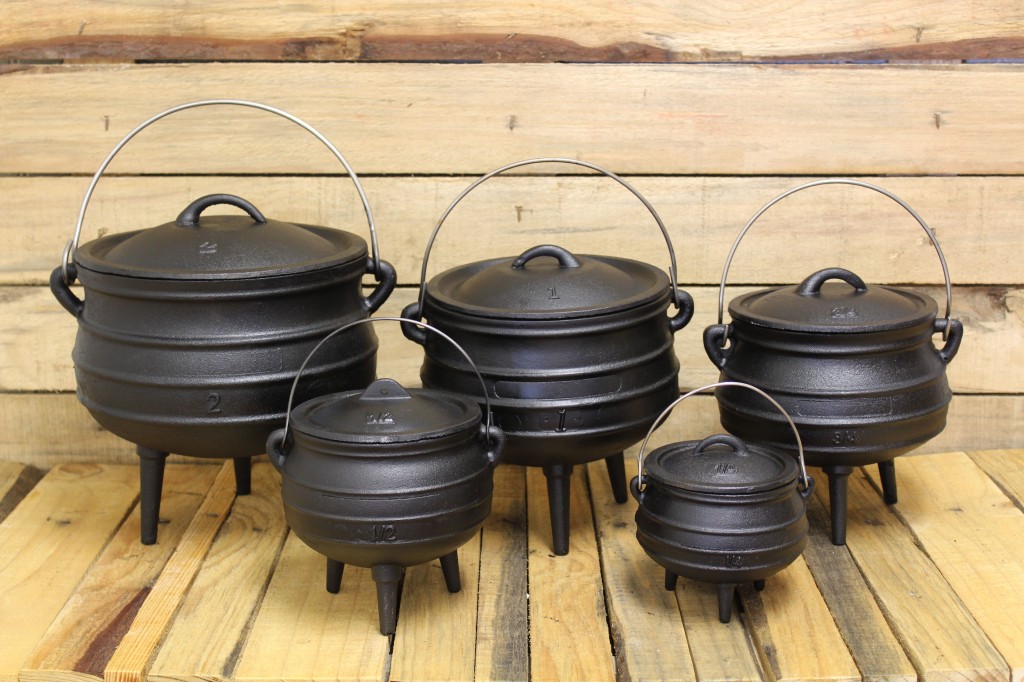 What is Cast Iron? Why Is it Loved in Pots and Pans?